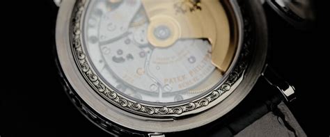 Patek Philippe watch winding direction